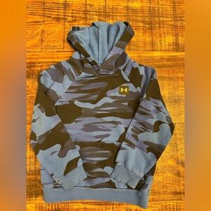 EUC- Boys Under Armour Hoodie